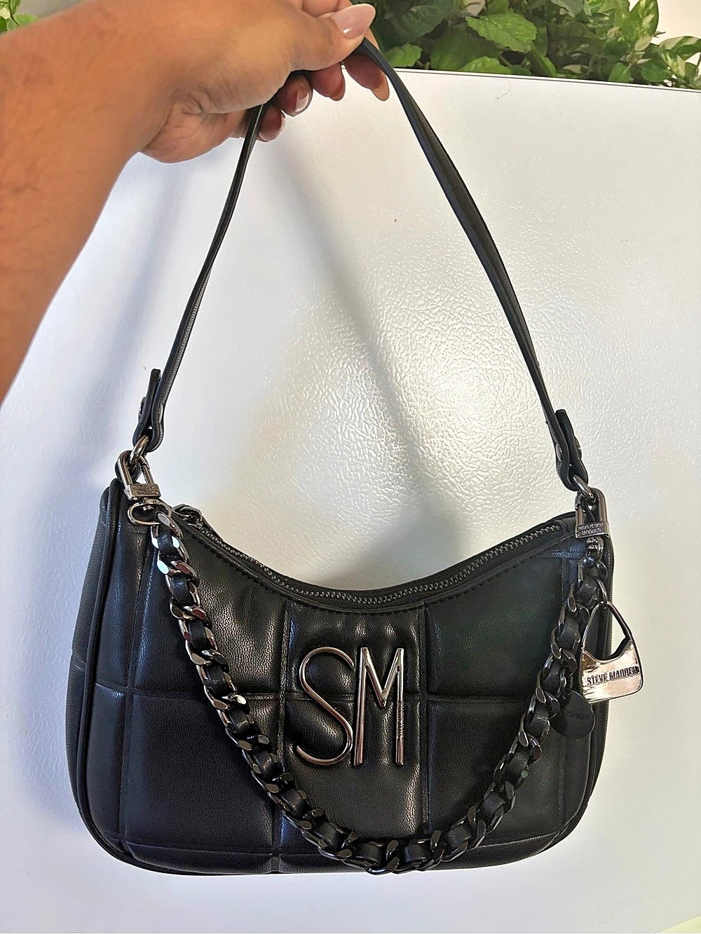 Steve Madden Black Quilted Shoulder Bag